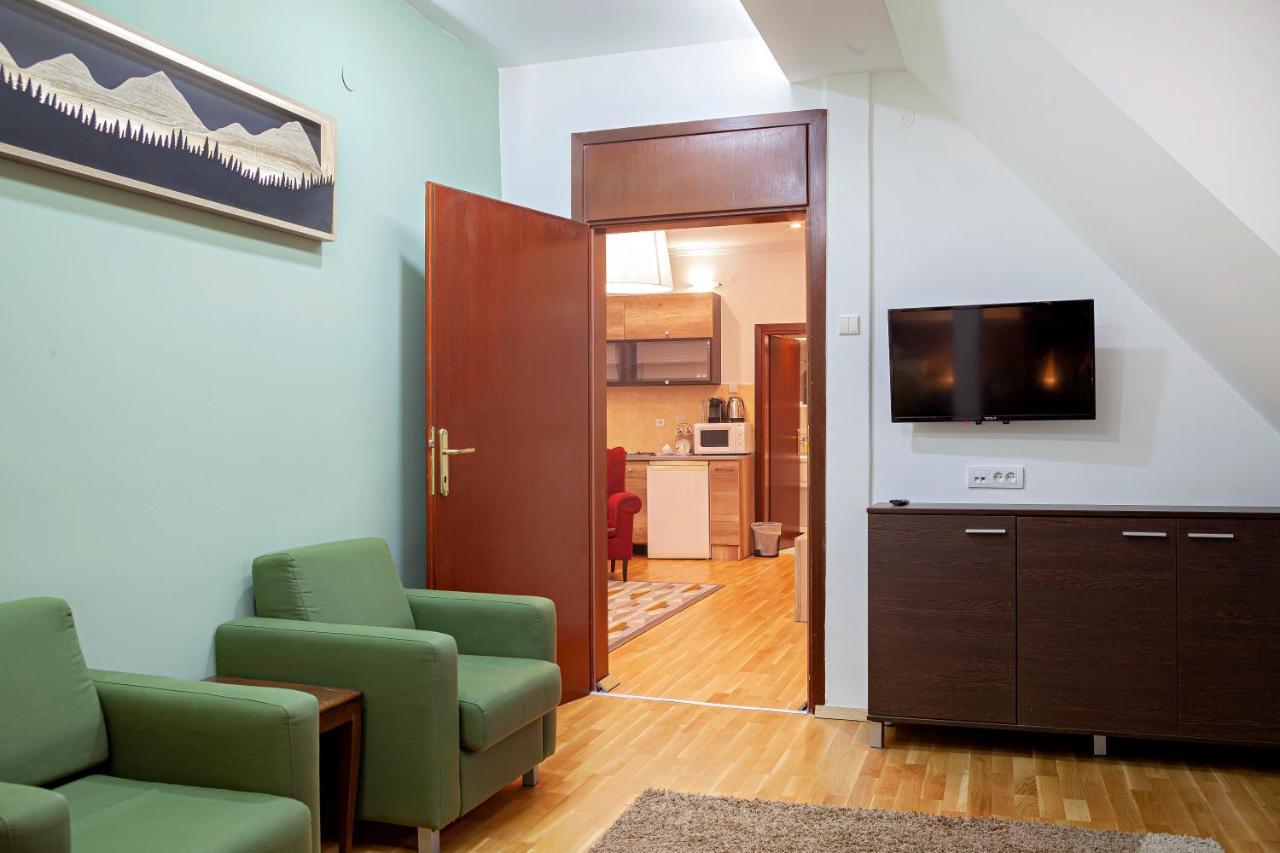 Hotel Junior Копаоник Екстер'єр фото